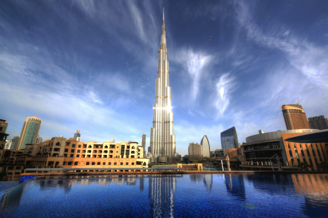 500px / Photo Burj Khalifa from the Pool Bar by Ian Powell